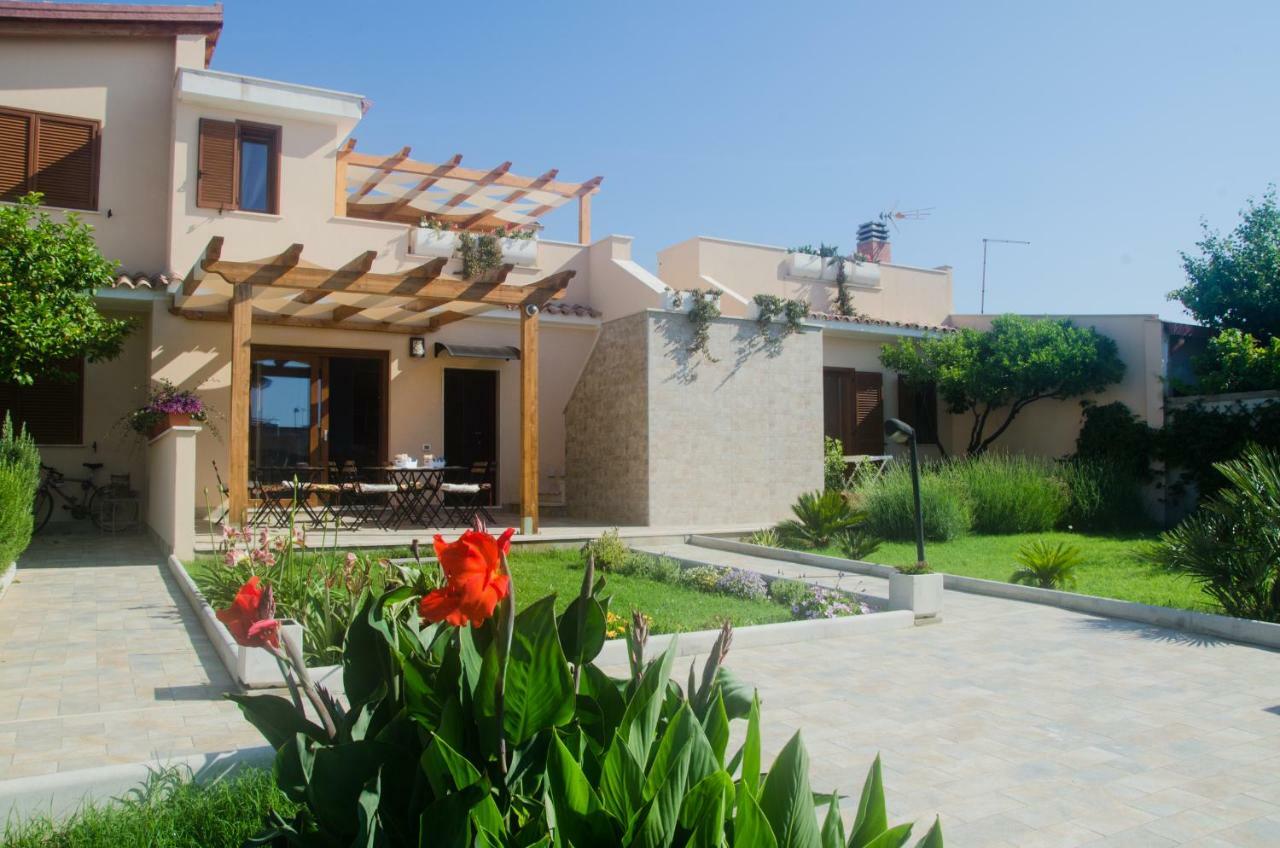 Baia Benessere B&B Eco Vegan ซานตาเซเวรา ภายนอก รูปภาพ