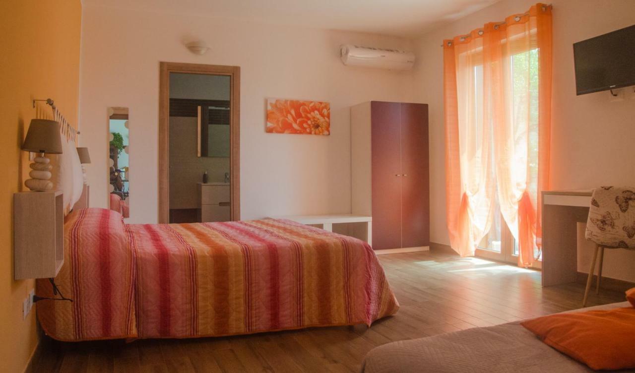 Baia Benessere B&B Eco Vegan ซานตาเซเวรา ภายนอก รูปภาพ