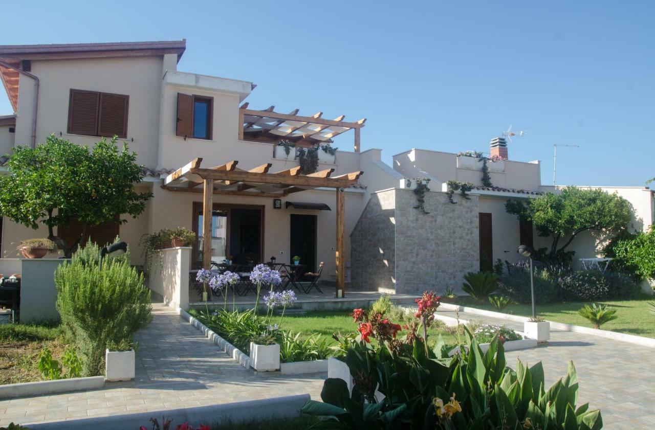 Baia Benessere B&B Eco Vegan ซานตาเซเวรา ภายนอก รูปภาพ